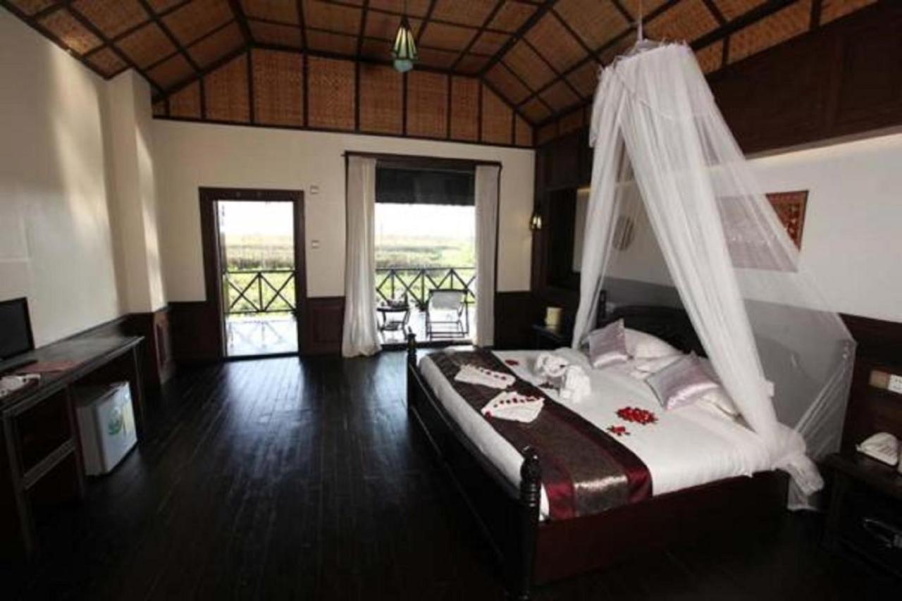 スカイ レイク インレー リゾート Inle Lake エクステリア 写真